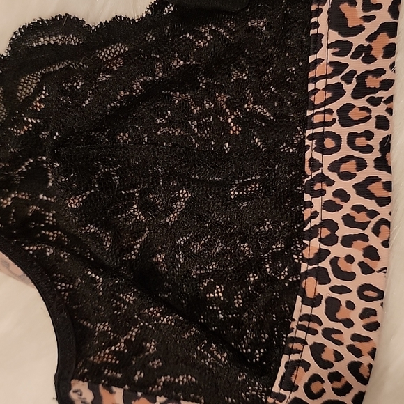 NWT Victoria's secret PINK Cheetah 🐆 Print Bralette - Picture 3 of 8